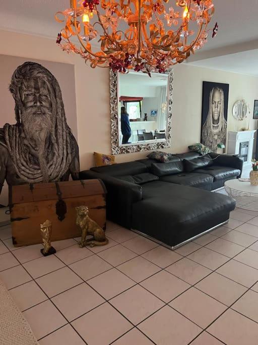 Villa Casa Blanca Mit Privatem Schwimmbad 26 Grad Und Sauna Duisburg Buitenkant foto